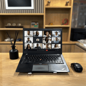 COMPUTADOR PORTATIL LENOVO THINKPAD T480S- 14" - Intel Core i7-7th gen - DDR4 8 GIGAS - SSD 512GB