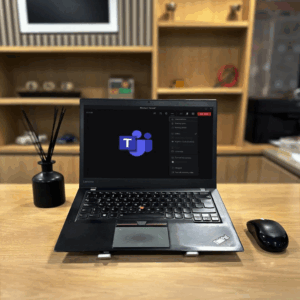 COMPUTADOR PORTATIL LENOVO THINKPAD T490S- 14" - Intel Core i5-8th gen - DDR4 8 GIGAS - SSD 512GB